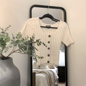 Cropped Short Sleeve Sweater